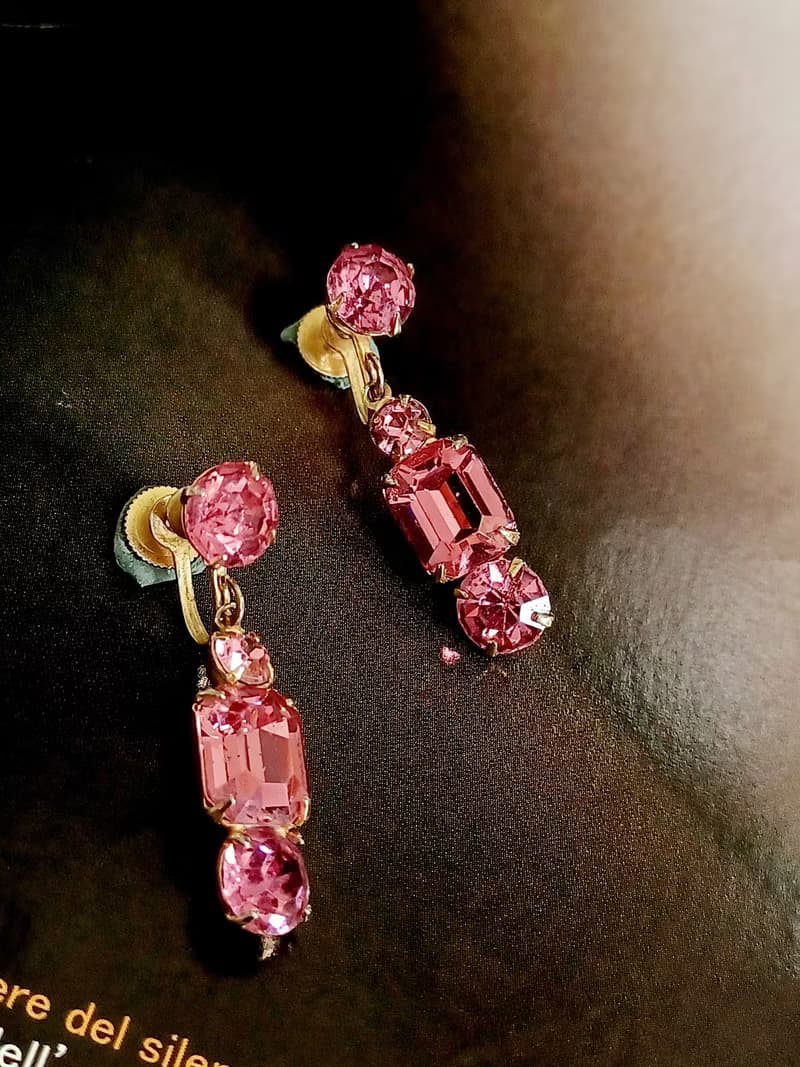 vintage jewelry  典雅垂墜造型粉光萊茵 夾式耳環