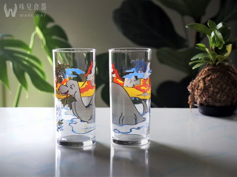 早期壺杯組－恐龍樂園 (餐具/舊貨/老物/玻璃/圖案/花樣)
