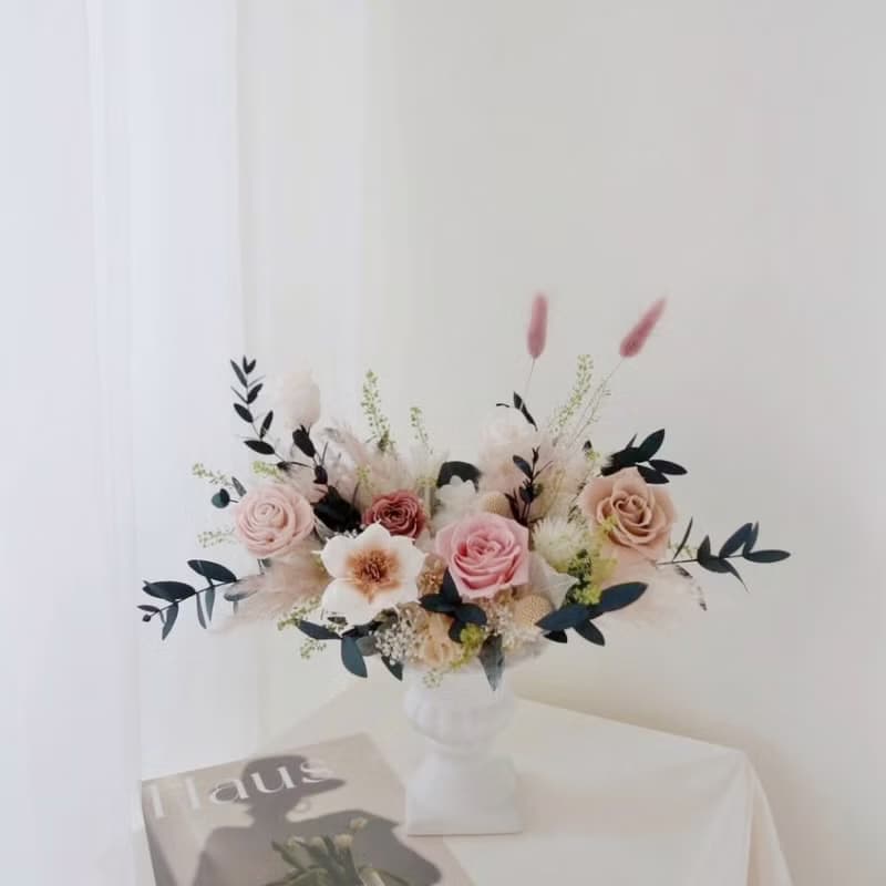 古典高腳花翁永生盆花 奶茶粉永生花 永生玫瑰花 開幕盆花