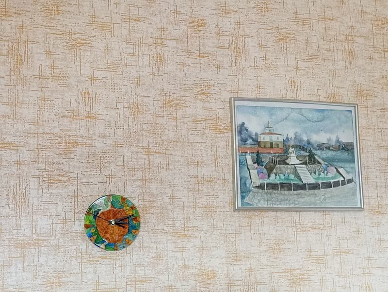 鐘 手 工藝品 生日禮物 居家裝飾 Wall clock wood and resin / Wall decor