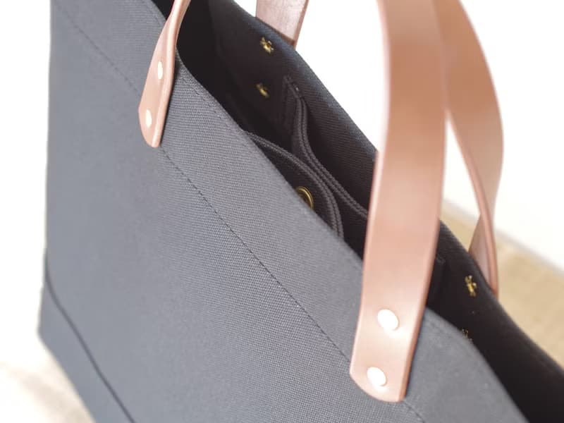 レザーハンドル帆布 トートバッグ A4横長 ブラック