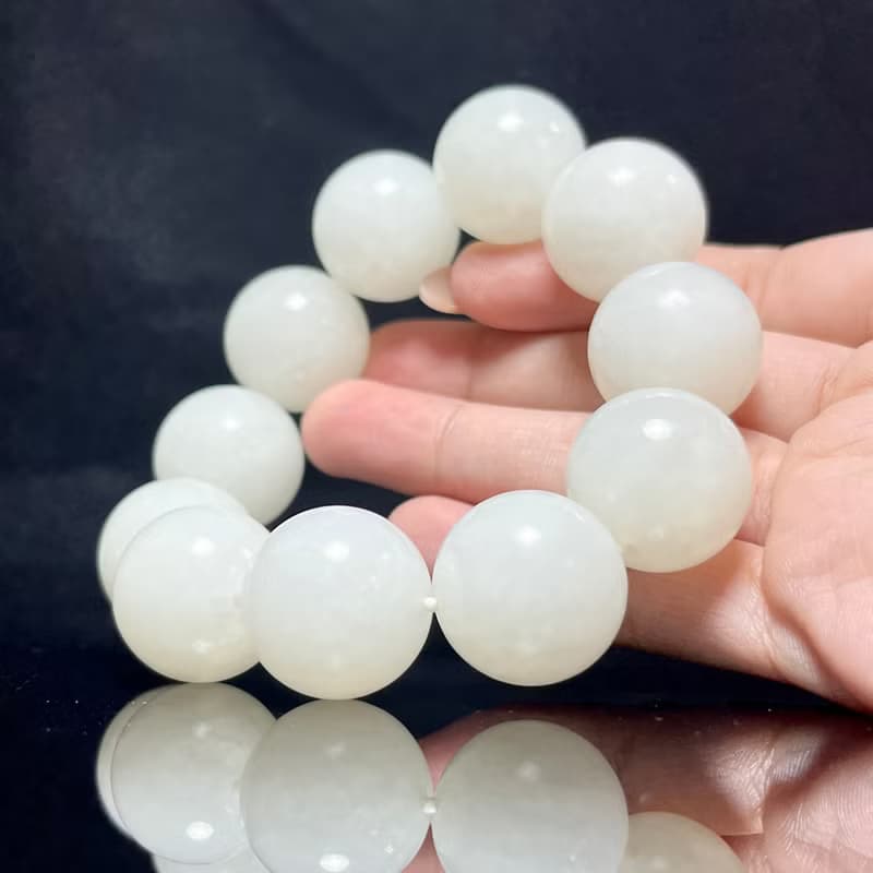 新疆和闐羊脂白玉  20mm帝王手串