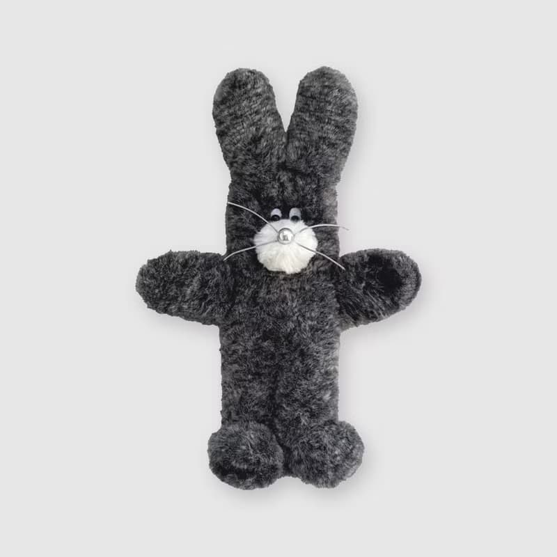 Hug Me pouch - gray bunny