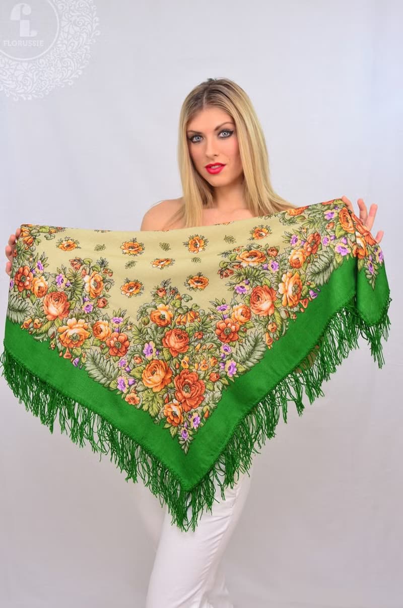 Authentic Pavlovo Posad Russian Shawl Scarf Soft 100% Wool 89x89 cm 1387-9