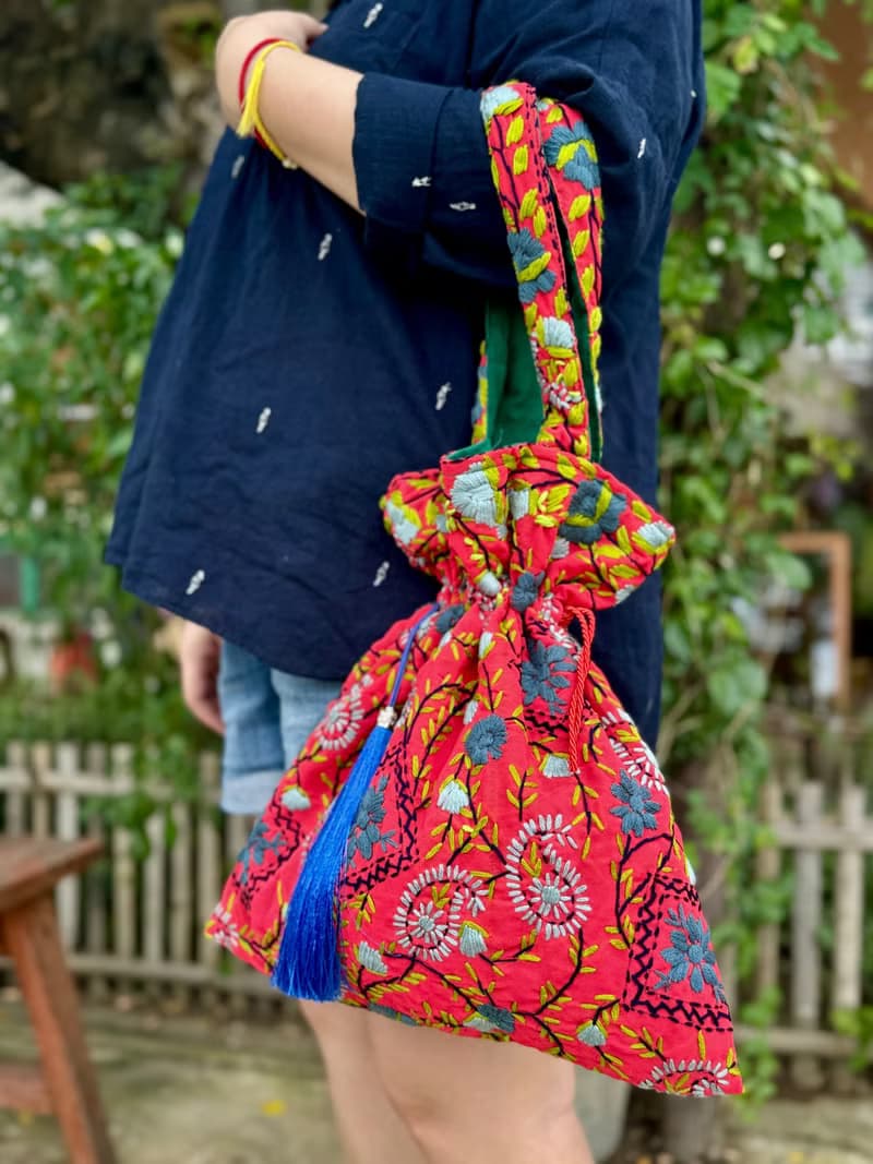 手工刺繡 橙紅色 花卉 索繩束口 手袋 手提包