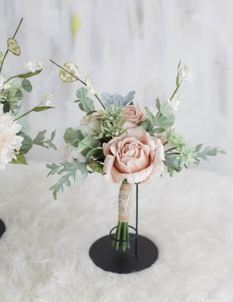 POCAHONTAS | Handmade Mini Flower Bouquet