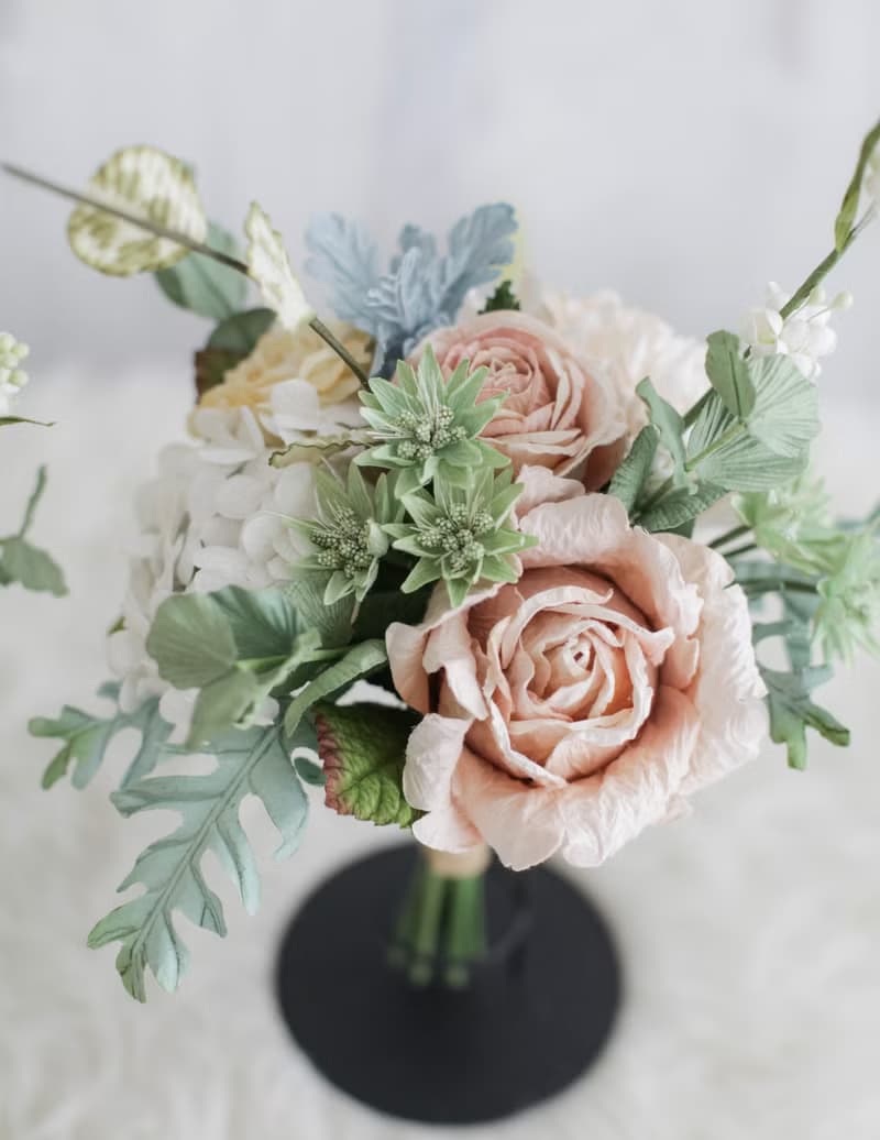 POCAHONTAS | Handmade Mini Flower Bouquet