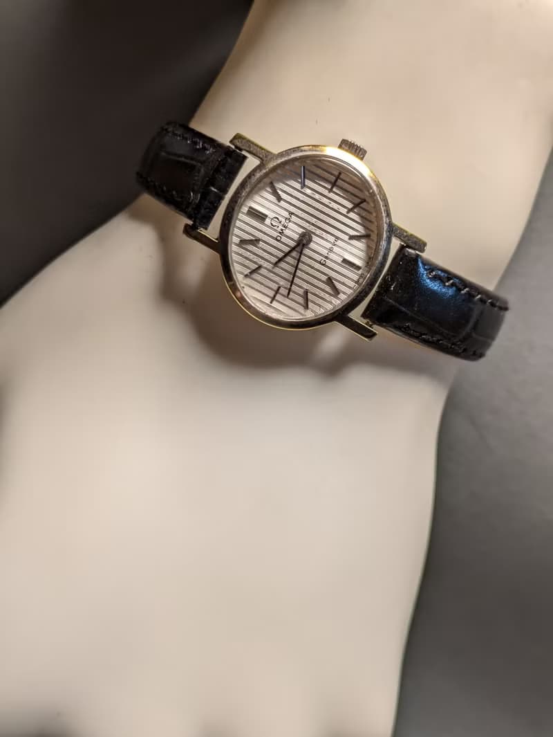 Omega 手上鍊機械錶 橢圓形古董錶 vintage watch