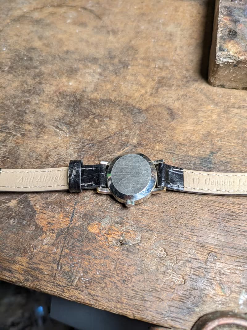 Omega 手上鍊機械錶 橢圓形古董錶 vintage watch