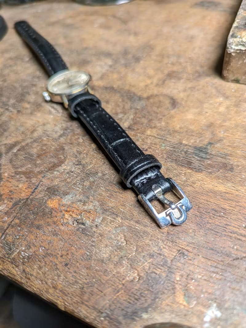 Omega 手上鍊機械錶 橢圓形古董錶 vintage watch
