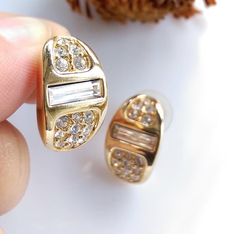 Vintage Jewelry 西洋古董飾品 SWAROVSKI 都會 針式耳環