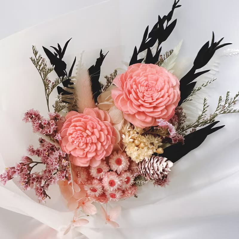 乾燥花束(大)。情人節花束。生日花束。求婚花束。畢業花束
