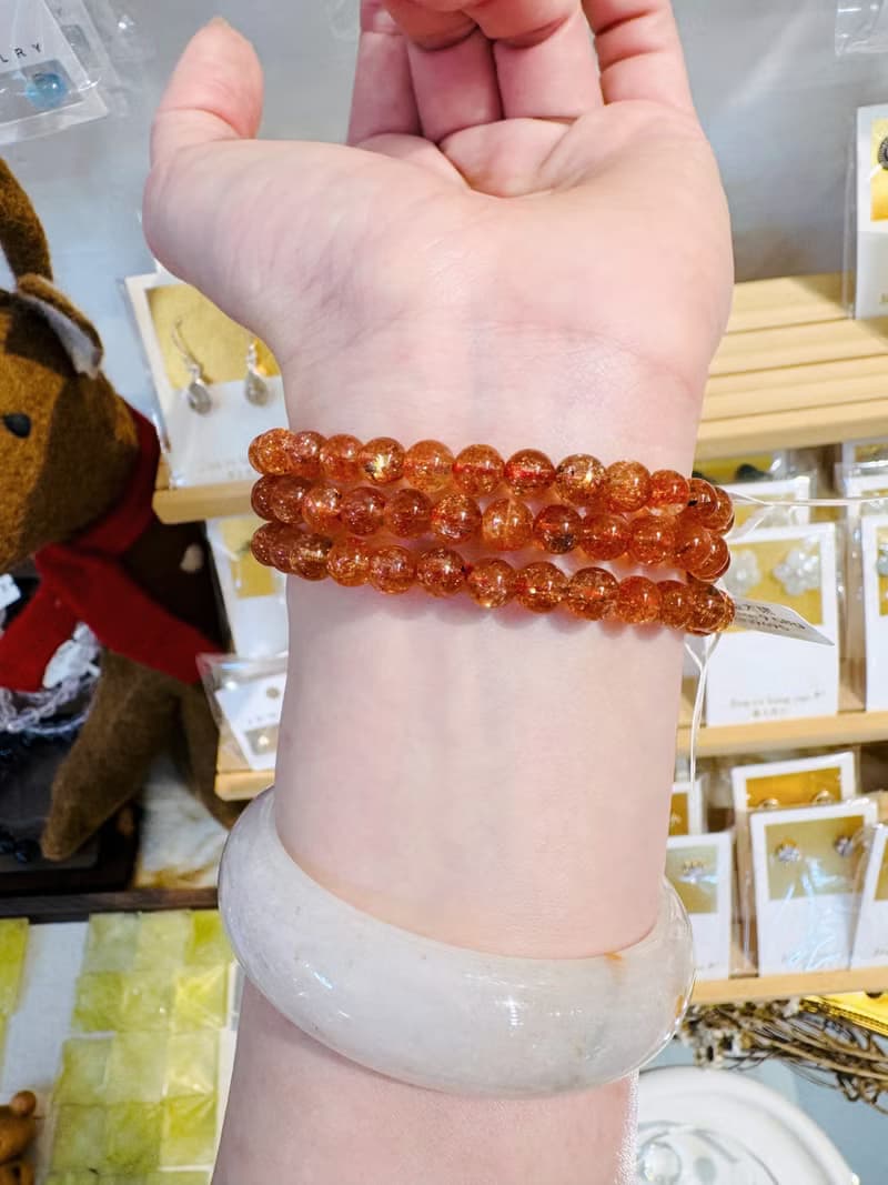 A精品高冰爆閃金太陽太陽石5.8-6mm水晶化太歲事業財富正能量避邪