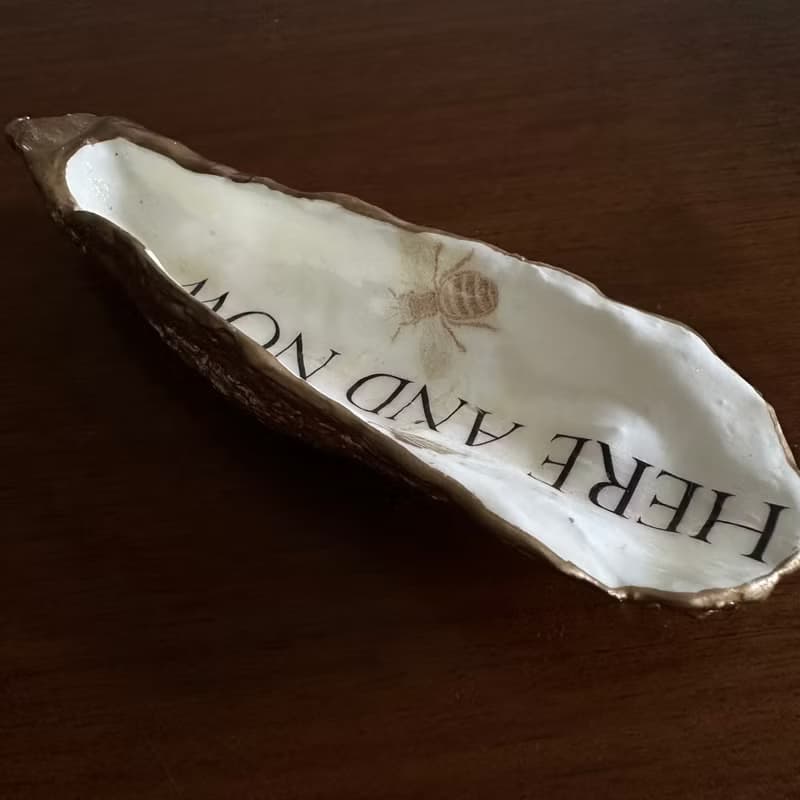 【也形】 | HERE AND NOW | 手工製作天然貝殼收納盤