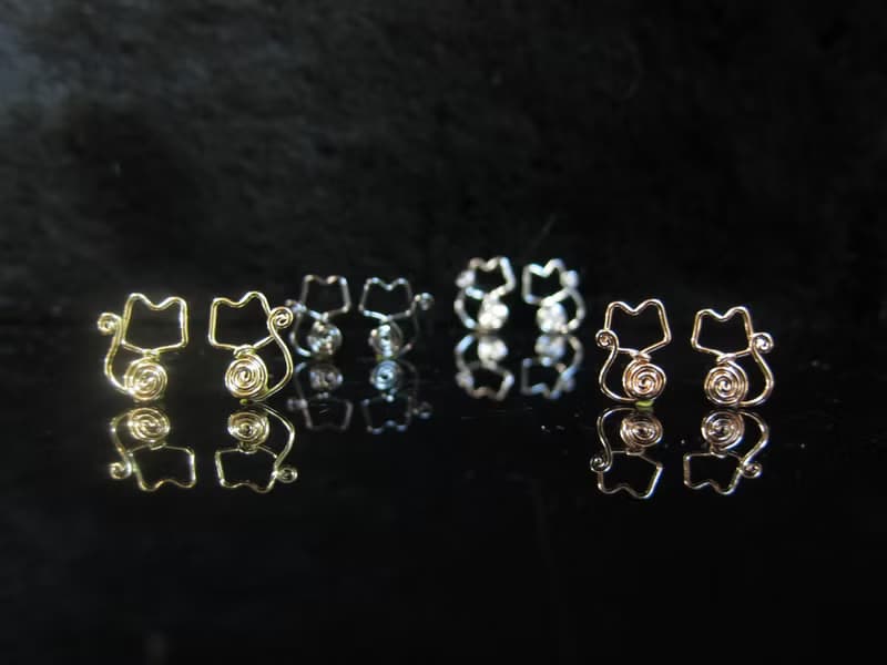 Winwing金屬線編織耳飾-【小貓咪】耳針/耳環