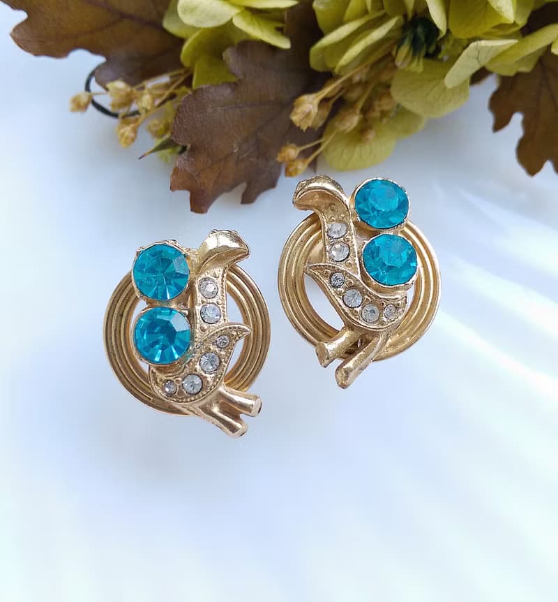 Vintage Jewelry 西洋古董飾品 氣質 對稱 湖水藍 栓式耳環