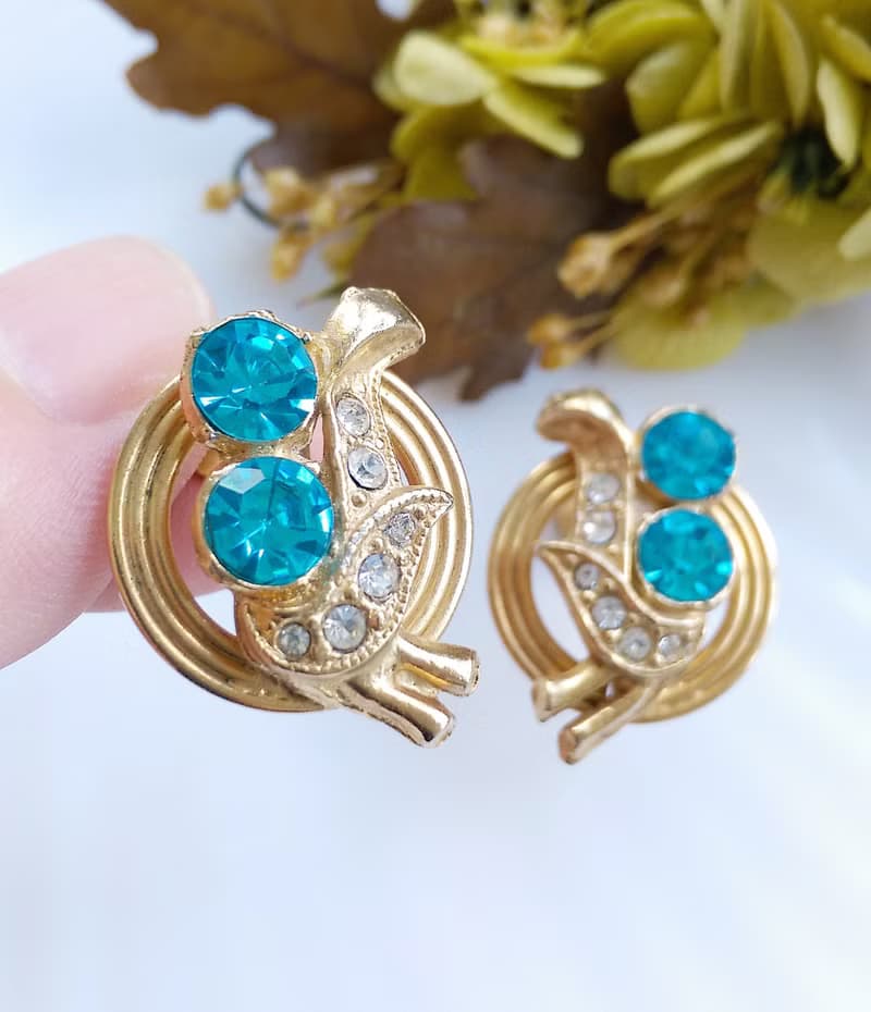 Vintage Jewelry 西洋古董飾品 氣質 對稱 湖水藍 栓式耳環