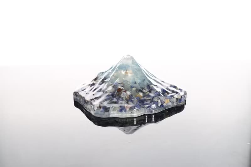 【母親節禮物】藍色富士山-輕透感天然水晶礦石擺件擺台奧根塔