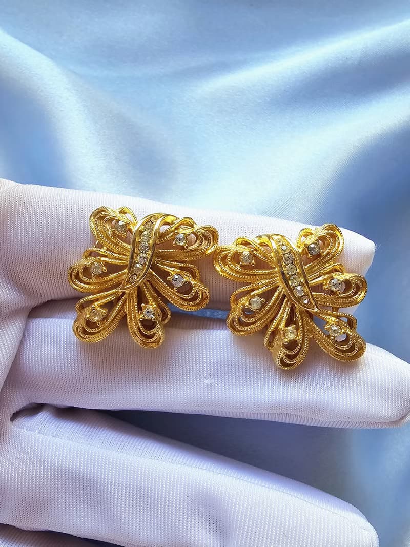 啞光金繩邊蝶影萊茵夾式耳環/vintage美國西洋古董飾品