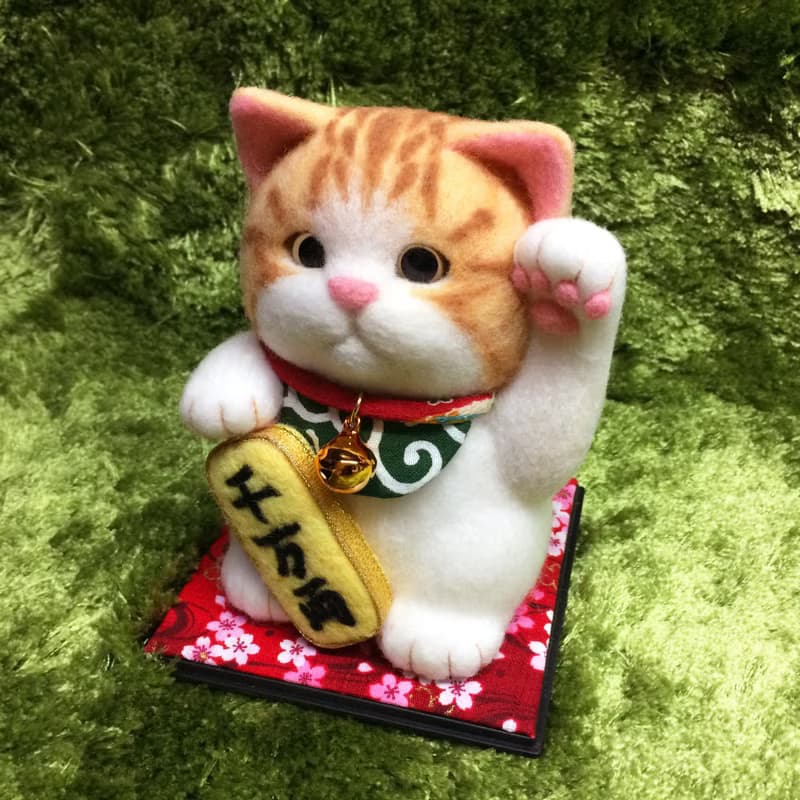 圓潤招財貓 / 橘黃虎紋貓