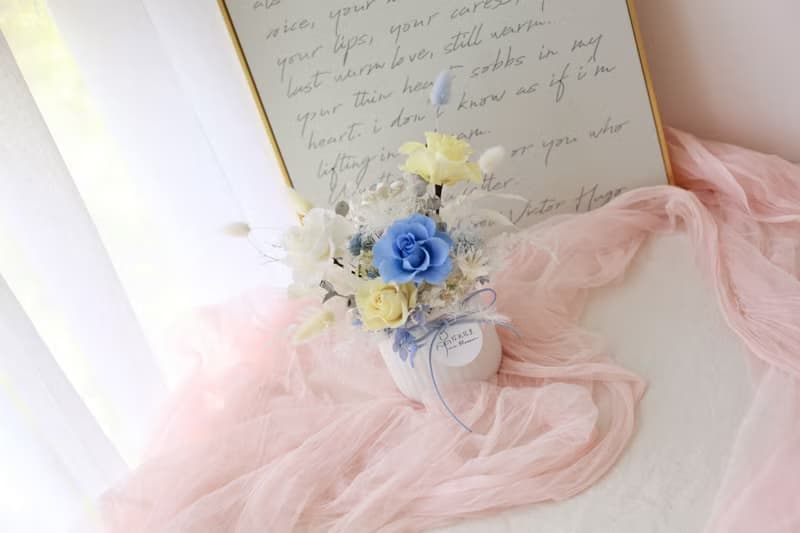 夏日晴空。 永生花 開幕花禮 祝賀花禮 升遷 喬遷祝賀