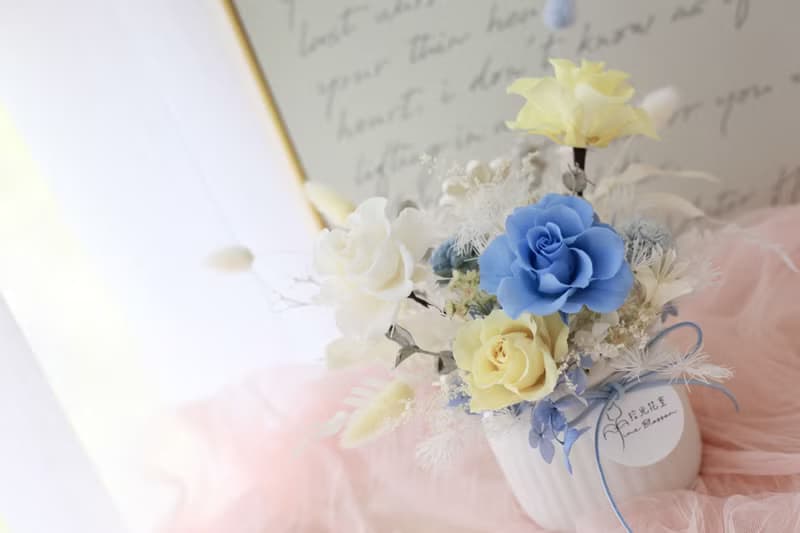 夏日晴空。 永生花 開幕花禮 祝賀花禮 升遷 喬遷祝賀