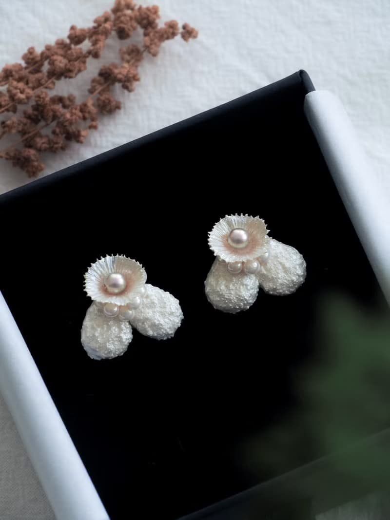 果實羽翼 耳環 / 耳夾