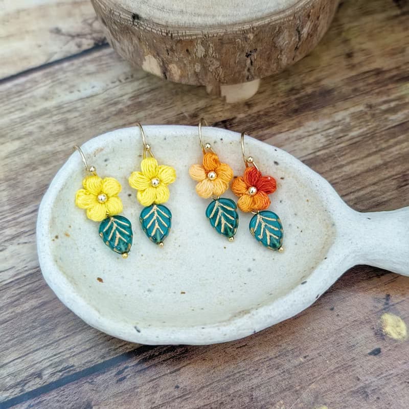 鉤針 編織 串珠 刺繡 耳環   可改夾式