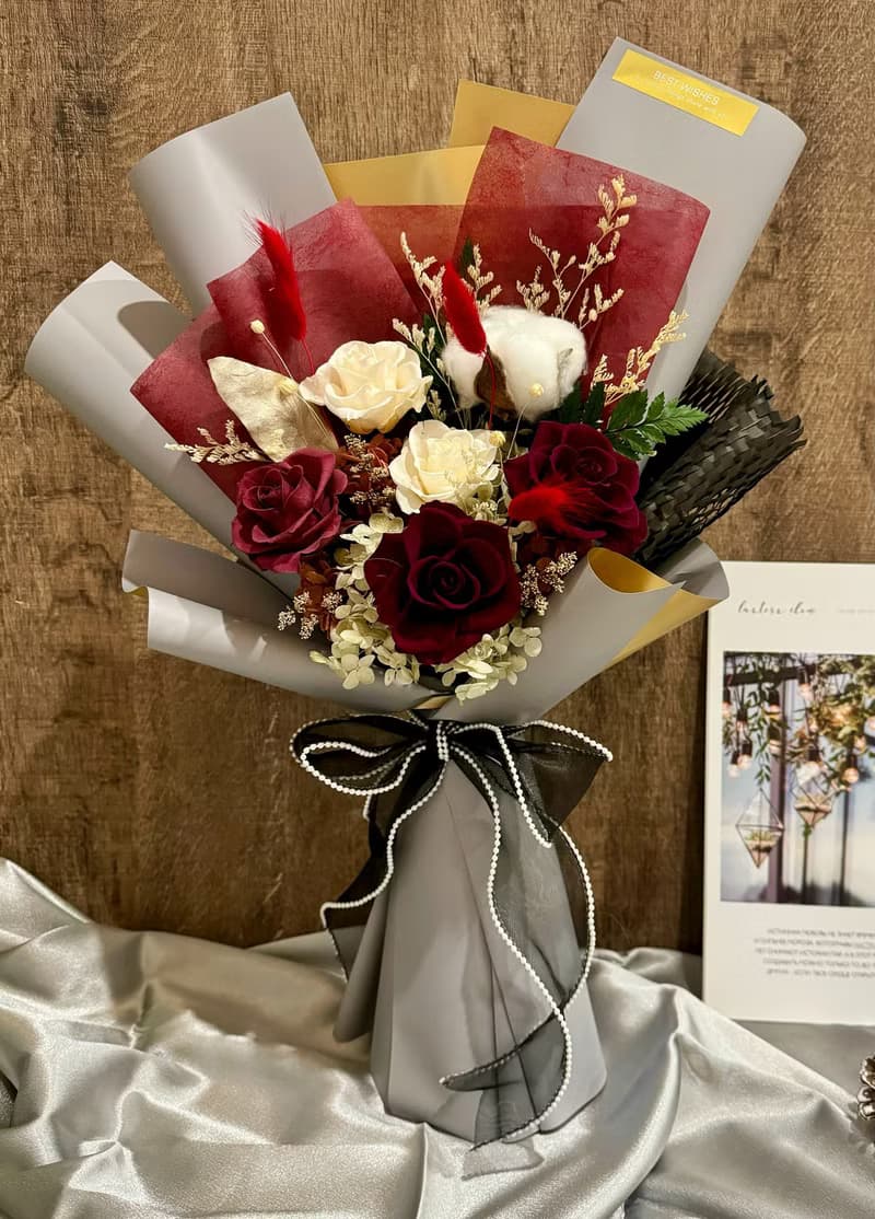 永生花束 乾燥花/情人節/畢業禮物/生日禮物/告白/祝賀