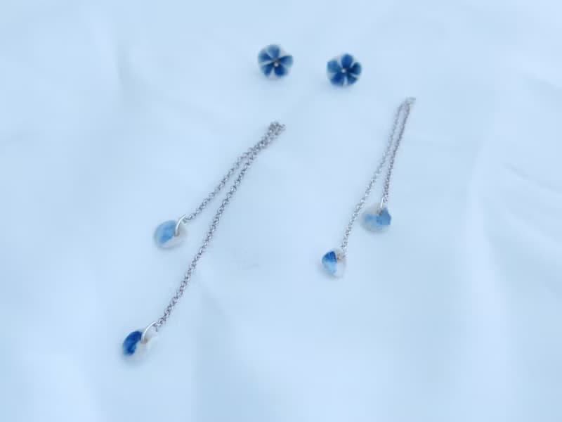Pluie de fleurs白瓷2way純銀耳環