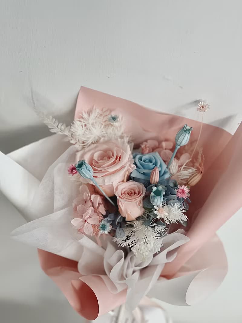 【永生玫瑰花花束】• 情人節/永生玫瑰花/永生玫瑰花花束/玫瑰花