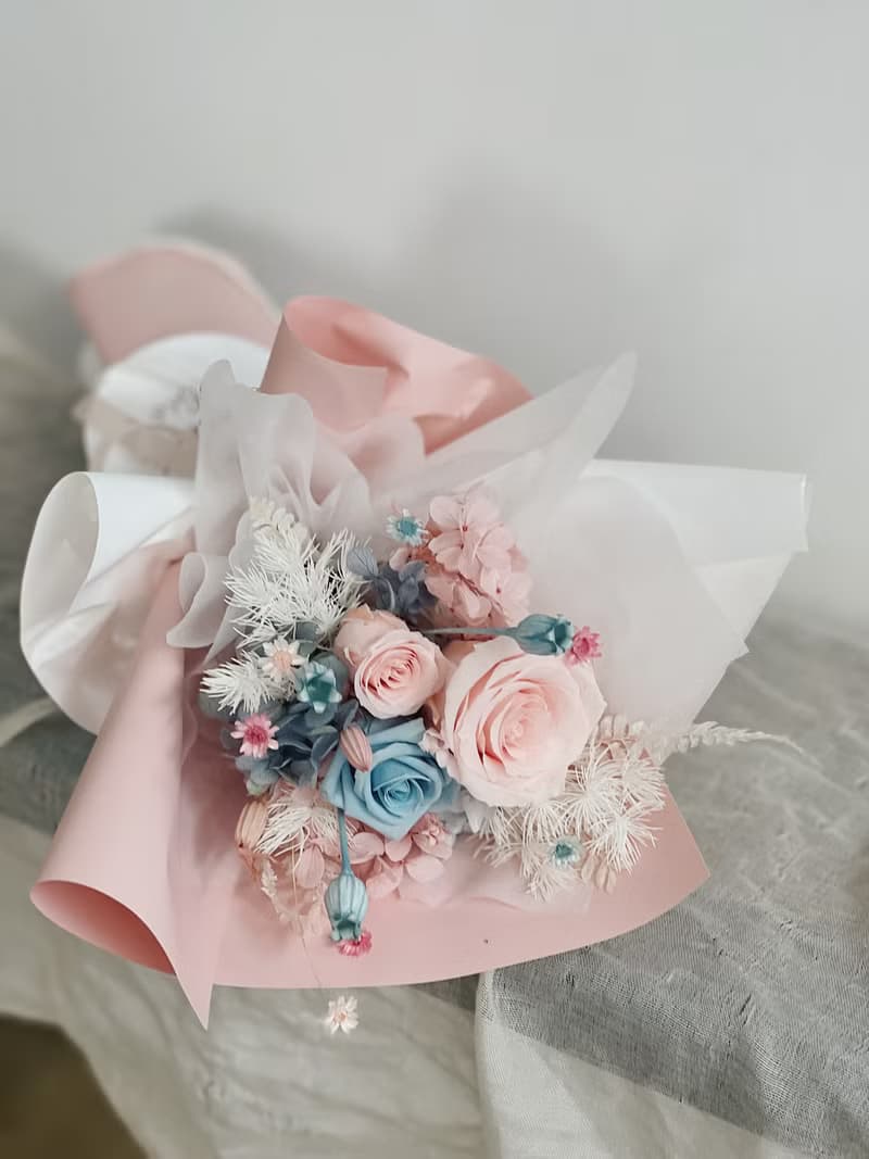 【永生玫瑰花花束】• 情人節/永生玫瑰花/永生玫瑰花花束/玫瑰花