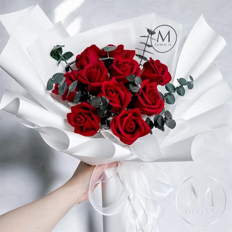 法式之心香水玫瑰花束 (贈送5ml香氛油)