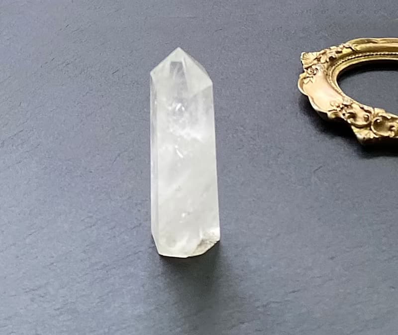 天然彩虹暴風雪白水晶能量柱 消磁淨化 招財開運 淨化氣場 防小人