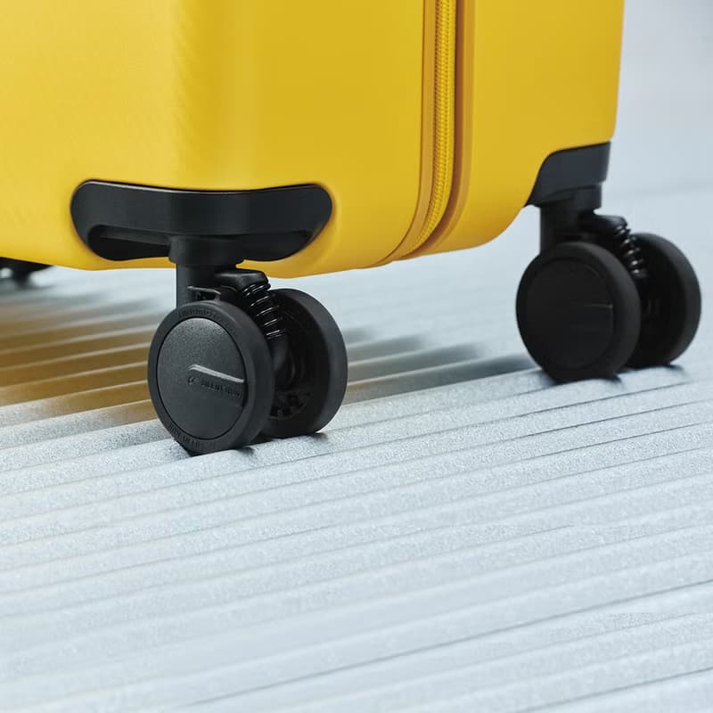 日本OLtimo行李箱/100%PC輕量、抗衝擊/一鍵止滑/靜音避震輪/28吋