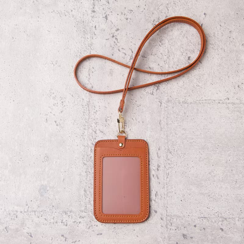 直式證件夾 ID Card Holder / 淺棕 Tan / 免費刻字