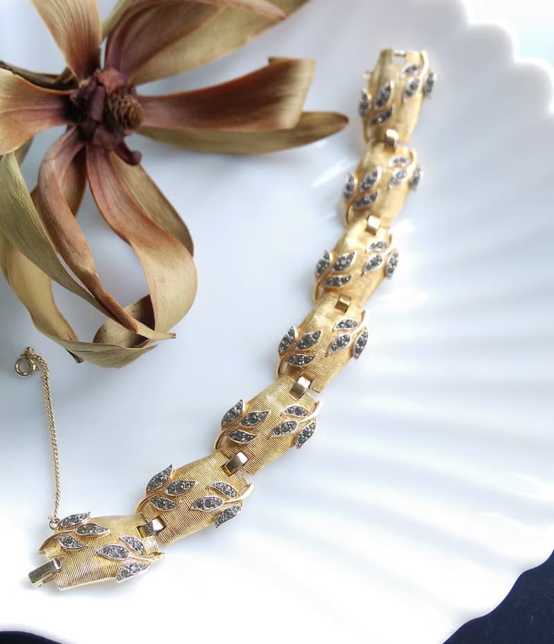 Vintage Jewelry 西洋古董飾品 Trifari Garden of Eden 手鍊