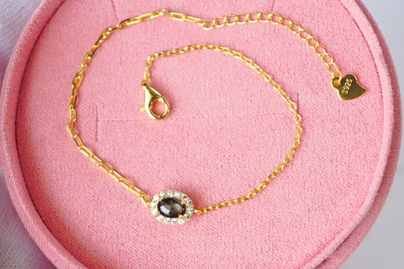 Natural Black Star Sapphire Bracelet Sterling Silver 925 With Gold Plated.
