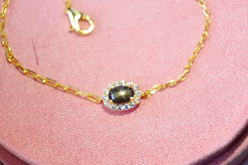 Natural Black Star Sapphire Bracelet Sterling Silver 925 With Gold Plated.