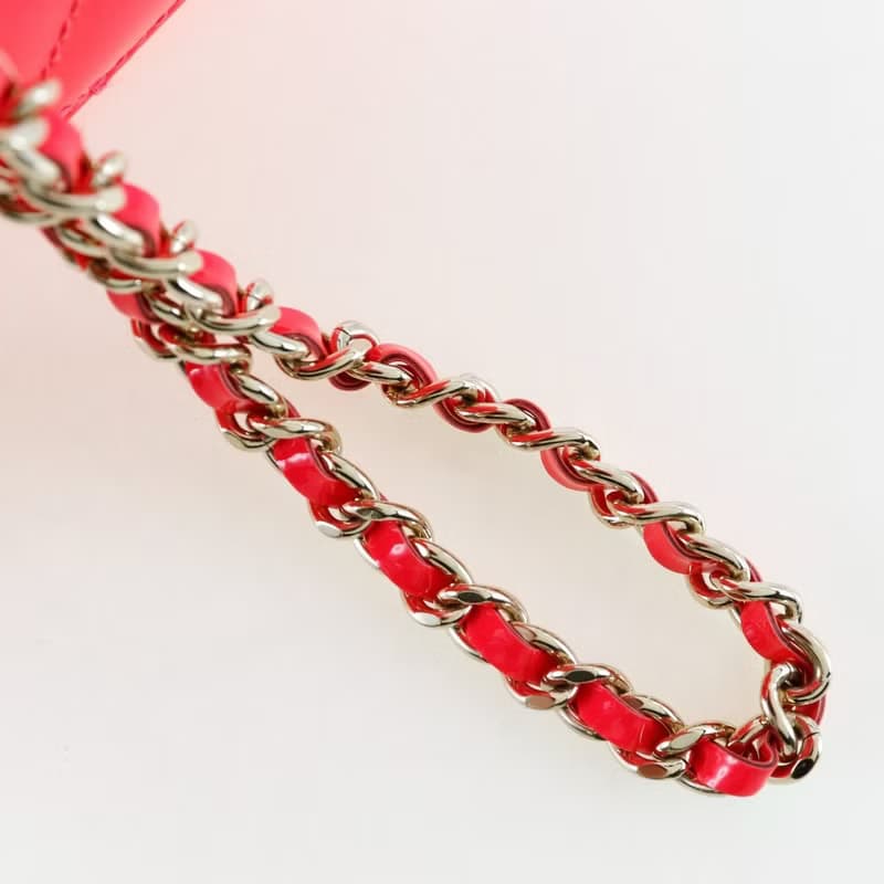 【日本直送】シャネル CHANEL バニティ ハンドバッグ マトラッセ パーティーバッグ  × パテントレザー ピンク レディース【中古】