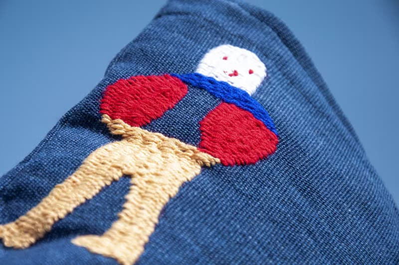 手縫純棉布側背包 刺繡手提包 手工刺繡肩背包 手繡包-彩虹動物