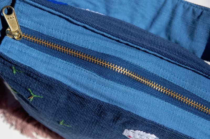 手縫純棉布側背包 刺繡手提包 手工刺繡肩背包 手繡包-彩虹動物