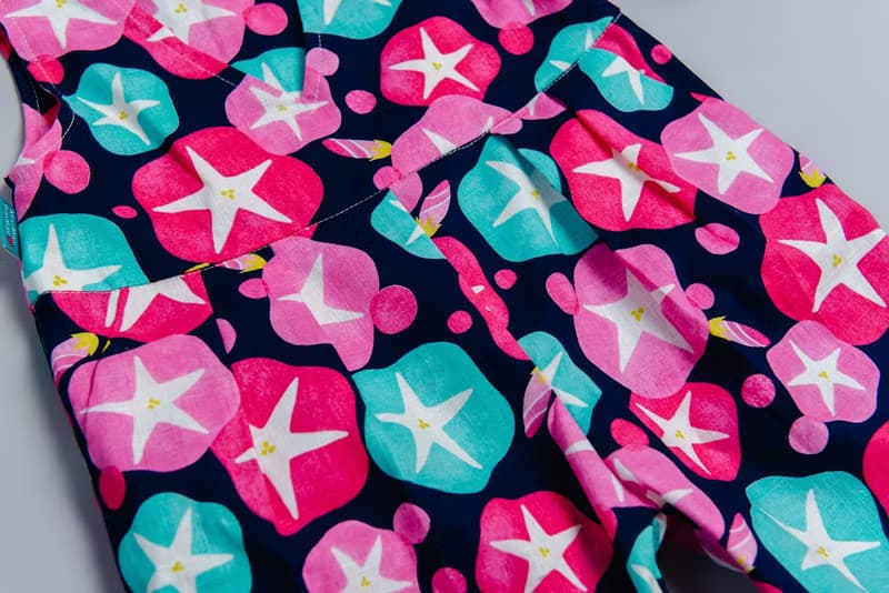 小v肩釦寬管長褲-和風17 防蚊 兒童 長褲