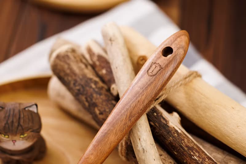 Islandoffer 島嶼製作 泰國柚木/相思木 長柄木漏匙羹(1件)