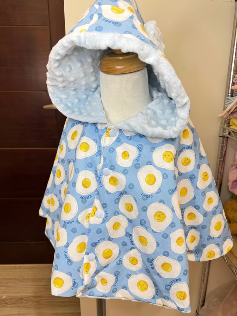 快樂煎蛋派對 Sunny Egg Party Cloak 手作斗篷 彌月禮盒