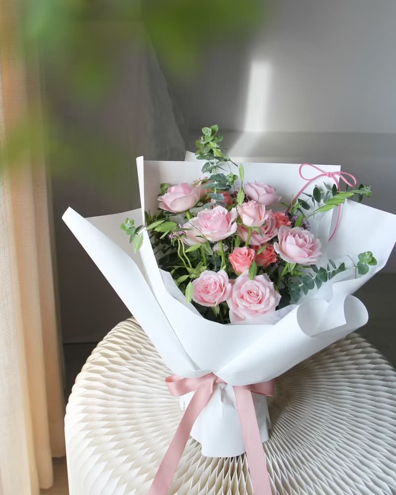 Petite Rose 粉紅玫瑰 鮮花花束 告白 情人節 生日花束