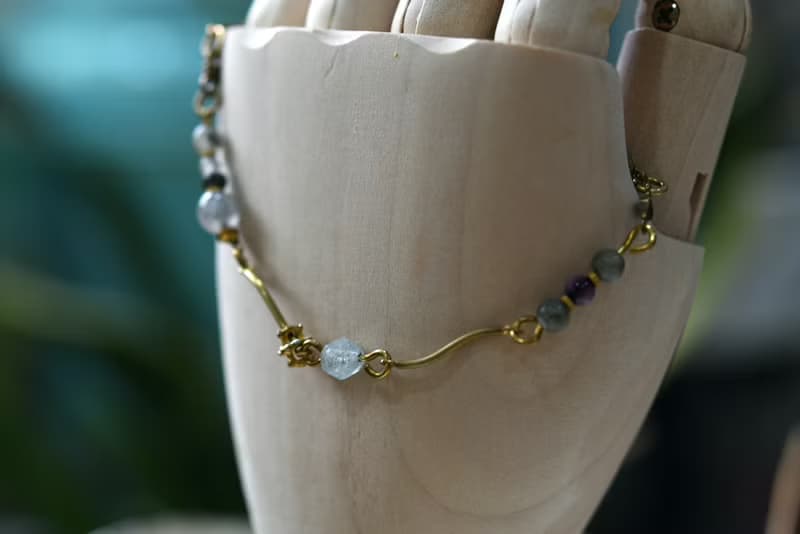 幾何系列 NO.6│灰玉髓x拉長石x雲水晶x黃銅│黃銅手鍊