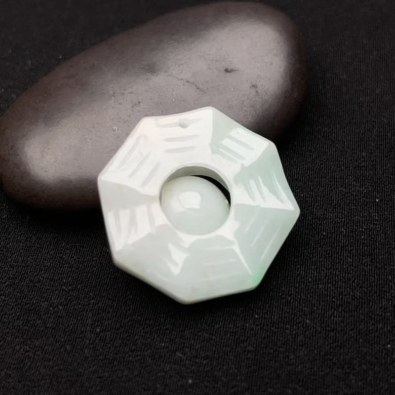 【乾坤太極】冰糯翡翠八卦吊飾 | 天然緬甸翡翠A貨 | 送禮