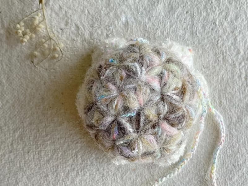 Knitting 生命之花束口袋 - 海螺