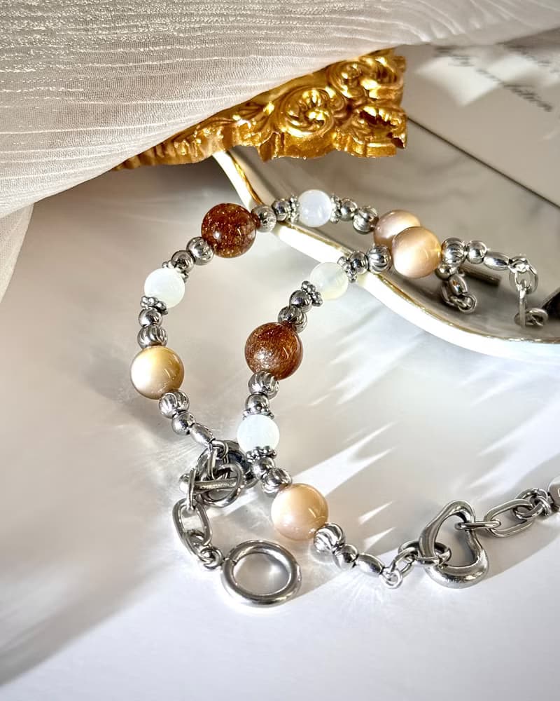 鞦楓暖月下氣質水晶手鍊 - 紅銅髮晶/太陽石/月光石